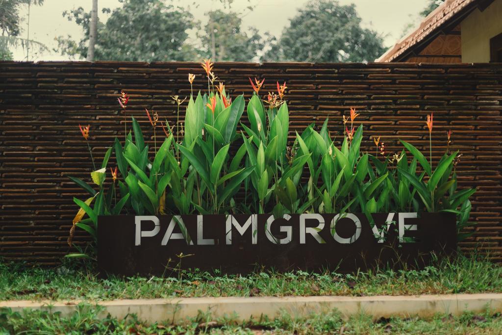 Palmgrove Lake Resort Alappuzha ภายนอก รูปภาพ